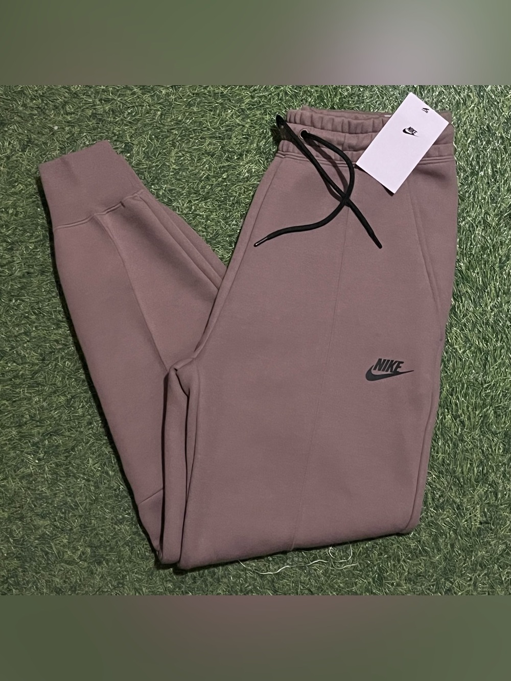 Nike Sportswear Tech Fleece Mid-Rise Joggers Mink Brown Black FB8330-233 Women S